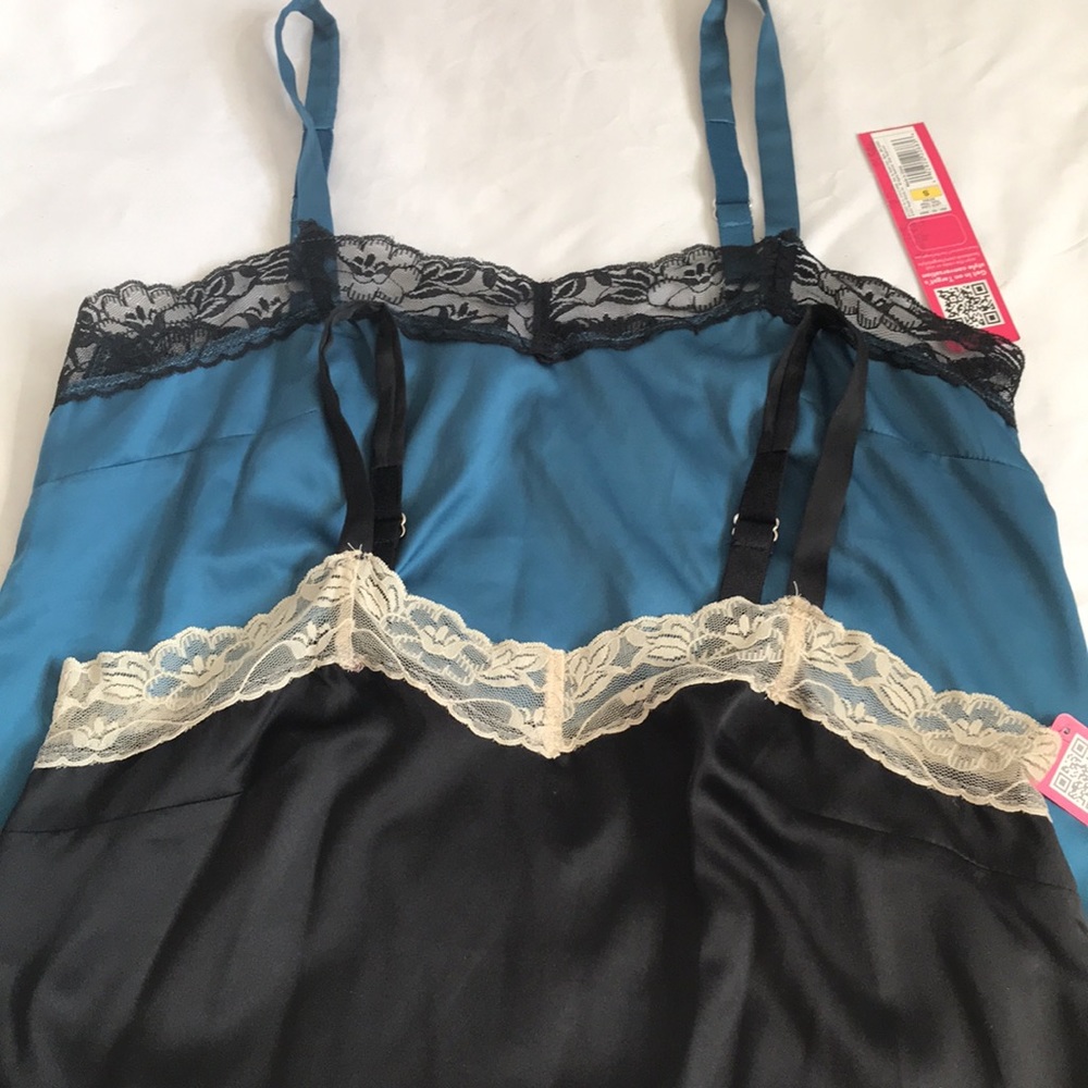 2 -NWT- Satin Camisole black and teal bundle